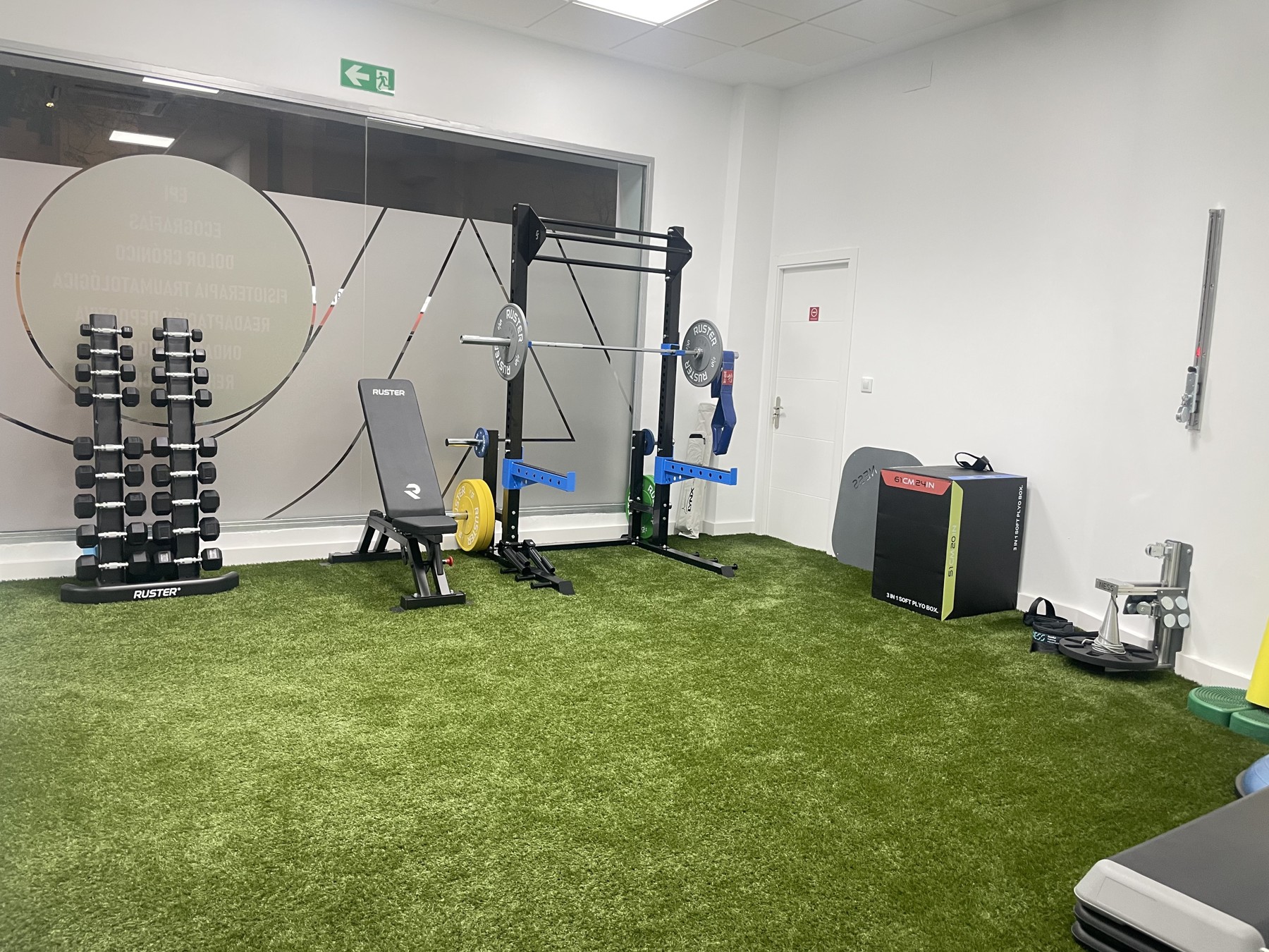 Sala de ejercicio terapéutico — AC Fisioterapia Avanzada Sevilla